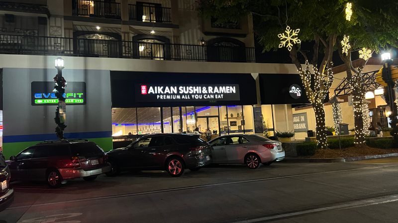 Aikan Sushi & Ramen, Burbank