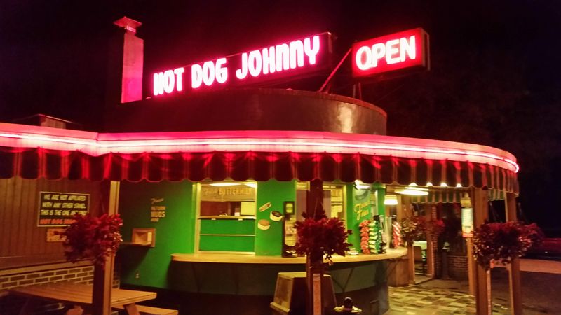 Hot Dog Johnny's, 333 US-46, Belvidere, NJ 07823