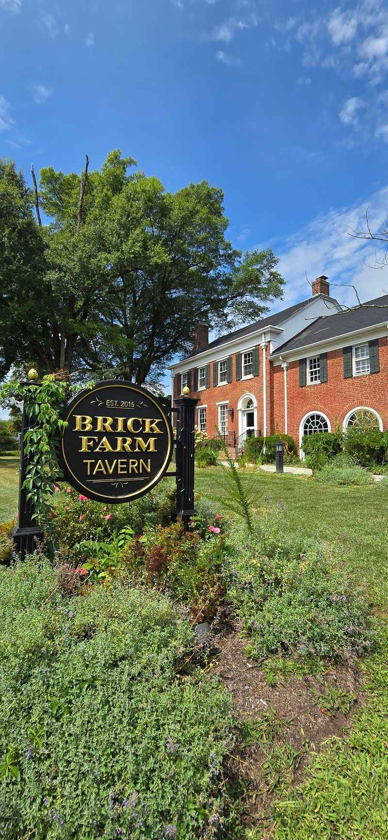 Farm-to-Table Dining That Celebrates Local Flavors