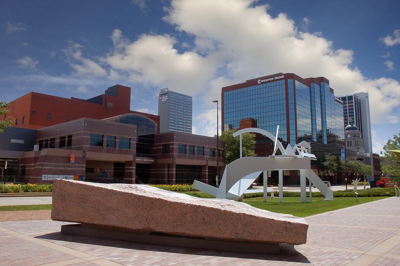 Fort Wayne Museum of Art Showcases American Creativity