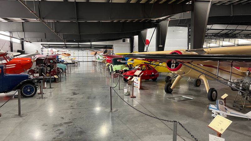 Western Antique Aeroplane and Automobile Museum, Hood River