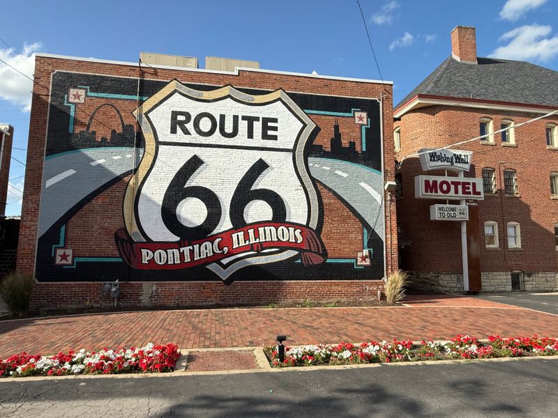 Roadside Landmarks Add Personality To The Drive