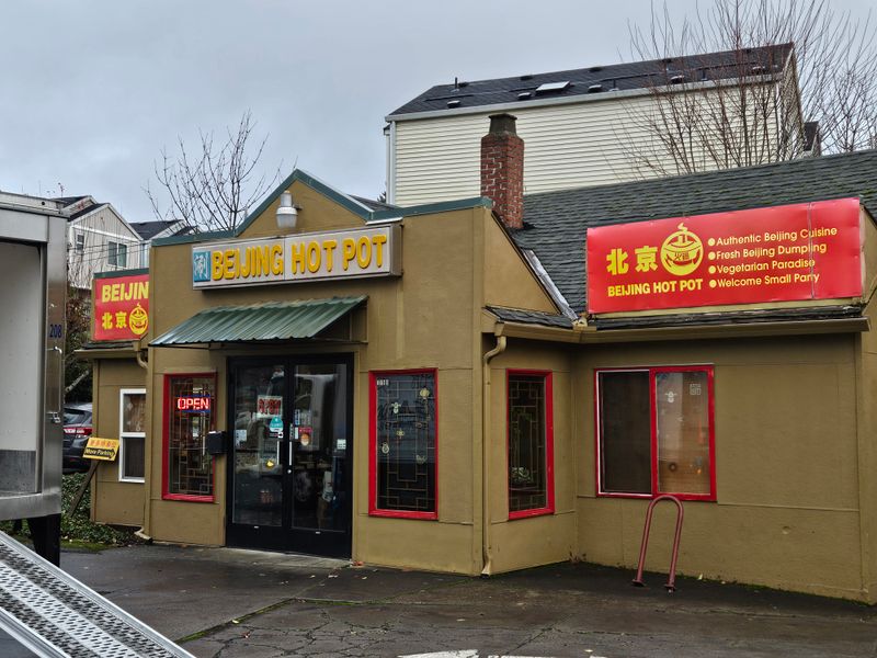 King Crab Legs Buffet and AYCE Hot Pot, Portland