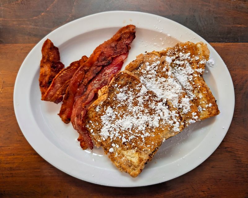 Compton's Restaurant: 1118 B Ave, West Columbia, SC 29169