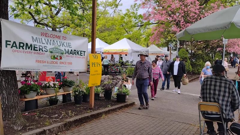 Milwaukie Farmers Market