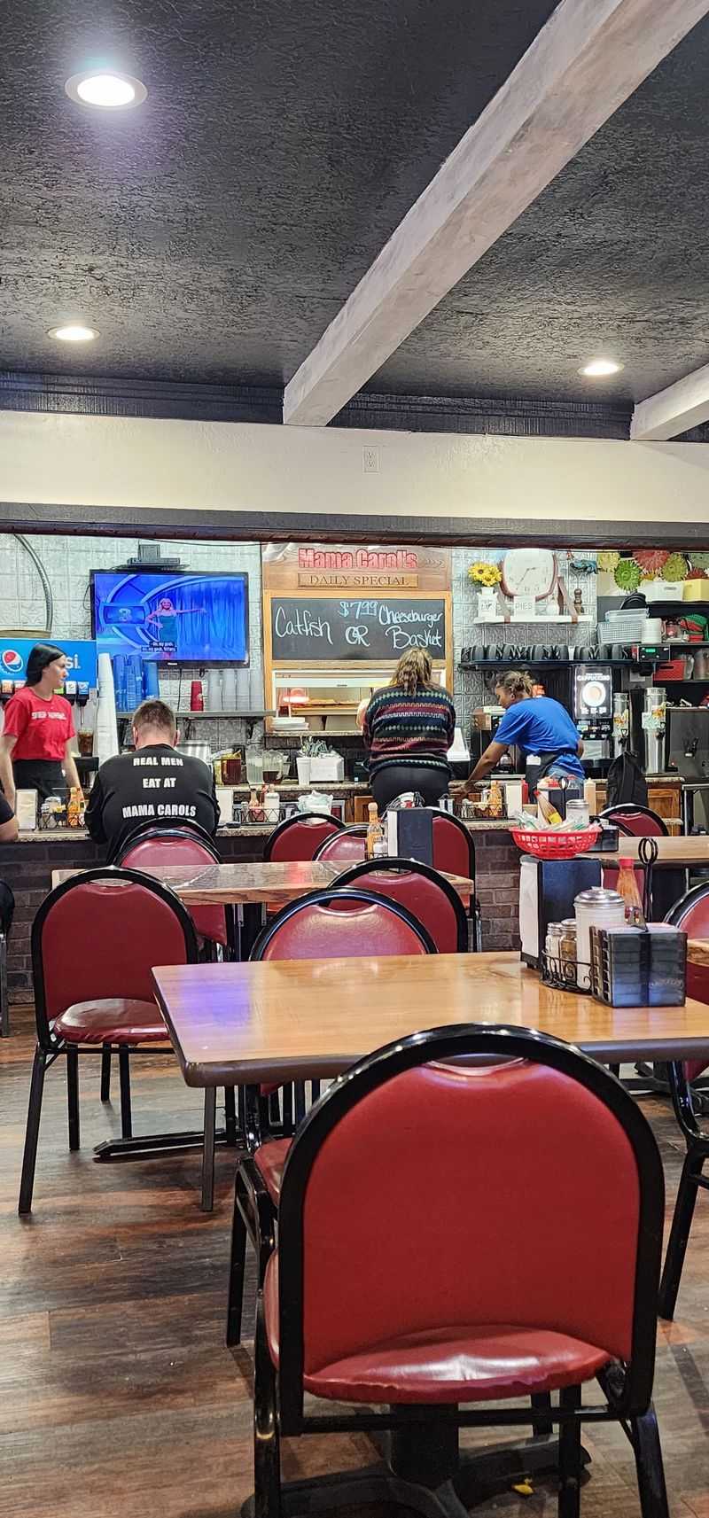 The Cozy Chaos of a Dining Room That's Always Full