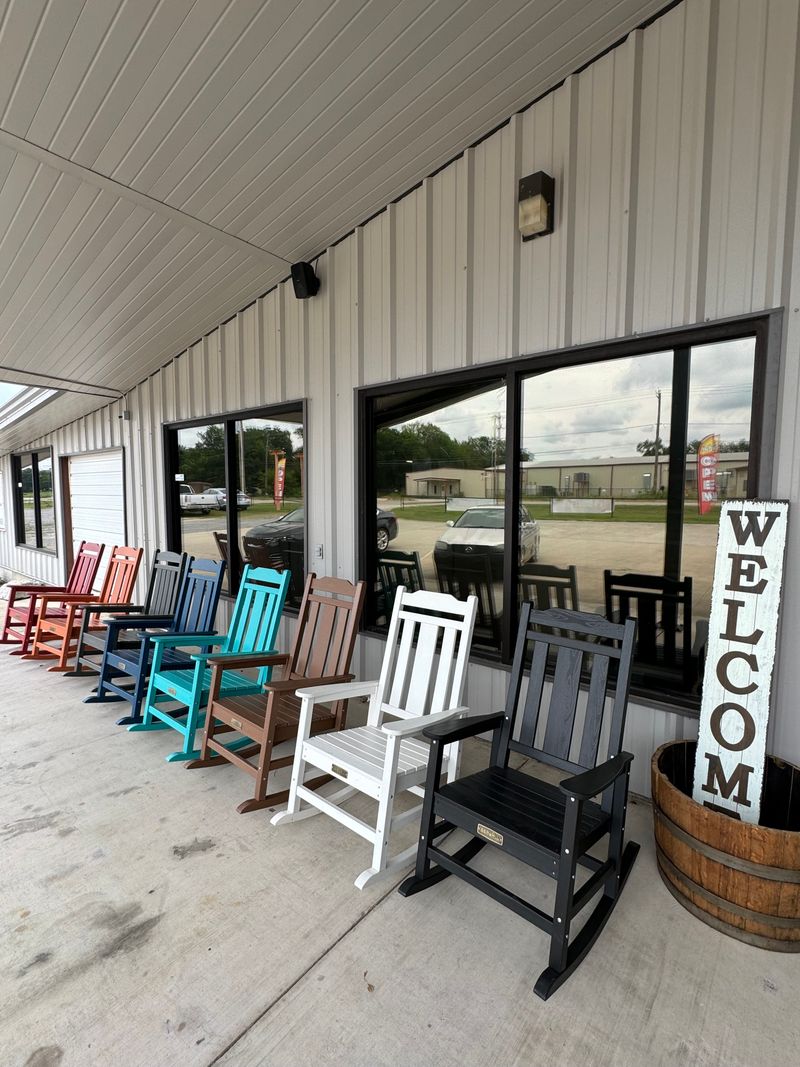 Handcrafted Rocking Chairs Built to Last Generations
