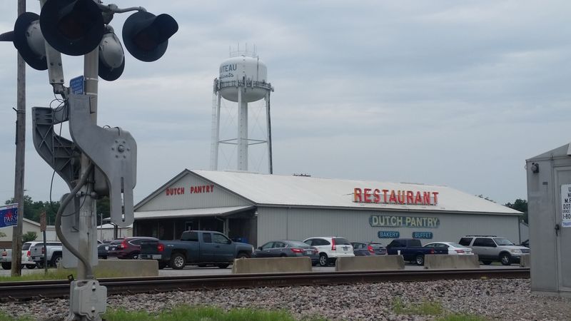Amish Canned Goods and Take-Home Treasures