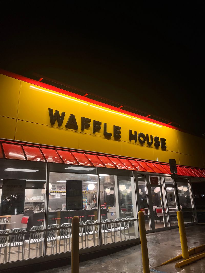 Waffle House, Newark
