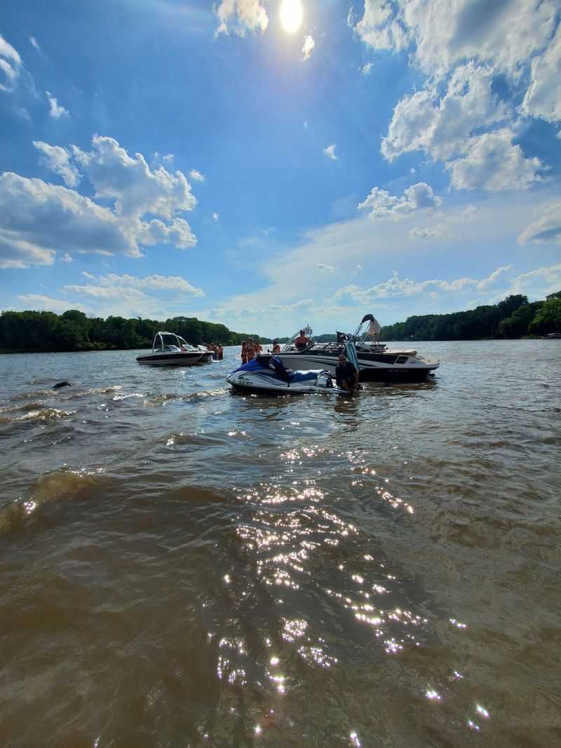 River Beach: Swimming and Relaxation Central