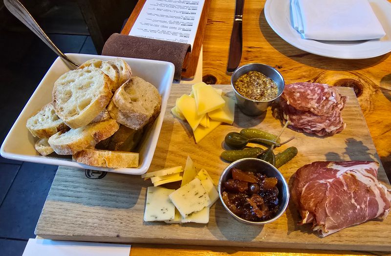 Sharing Plates That Encourage Community and Conversation