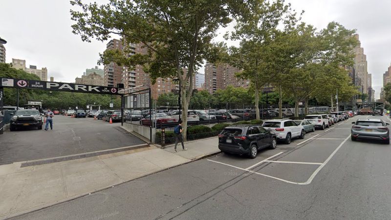 Why Crowds Would Change The Town