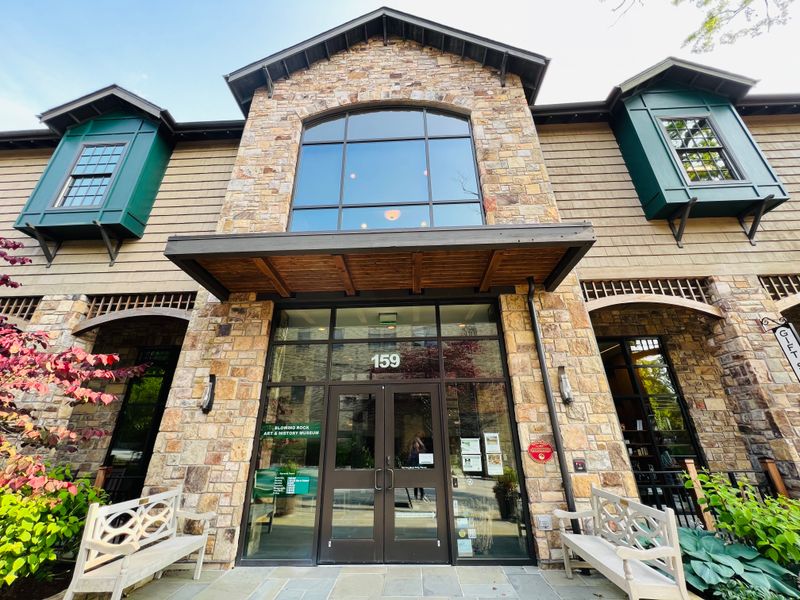 Streets That Always Look Ready For Fall