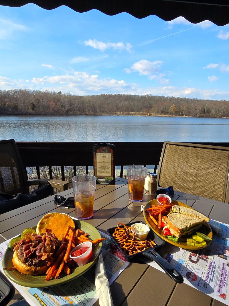 Sheridan's Restaurant & Tavern