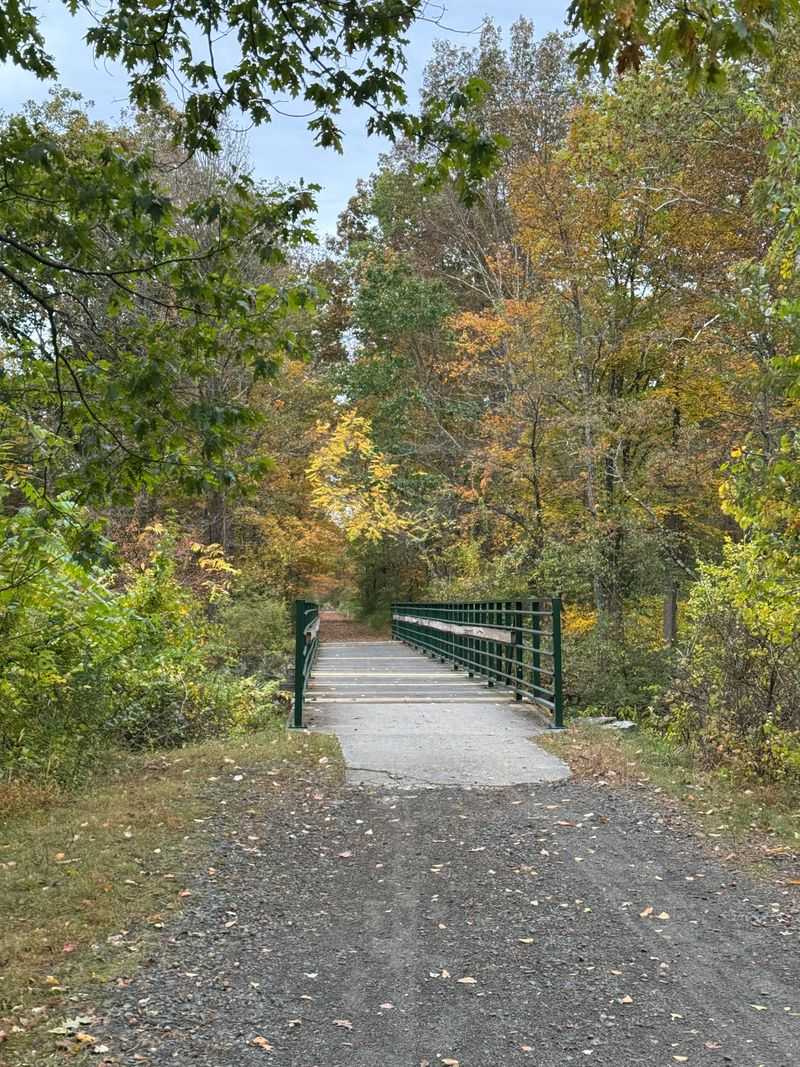 Columbia Trail Offers Miles of Riverside Peace