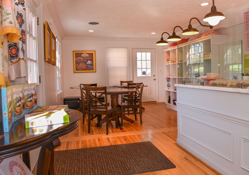 My Sugar Pie: 40 E Pine St, Zionsville, IN 46077