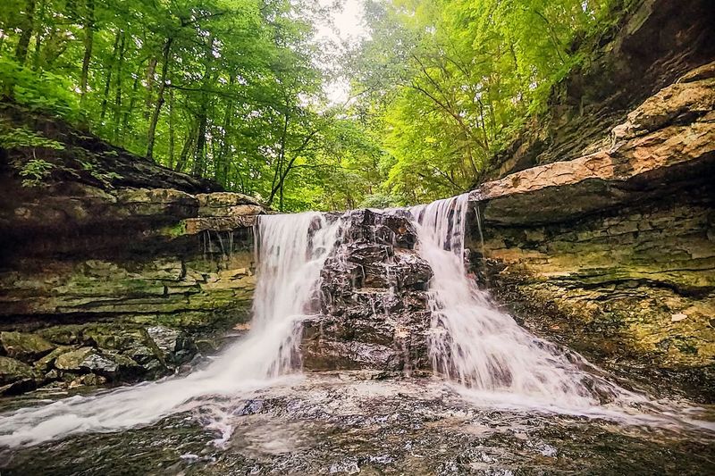The Stunning Waterfall That Draws Visitors Year-Round