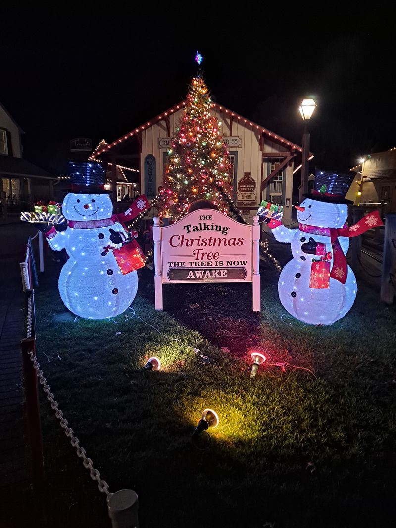 Smithville's Historic Village Glows with Year-Round Charm