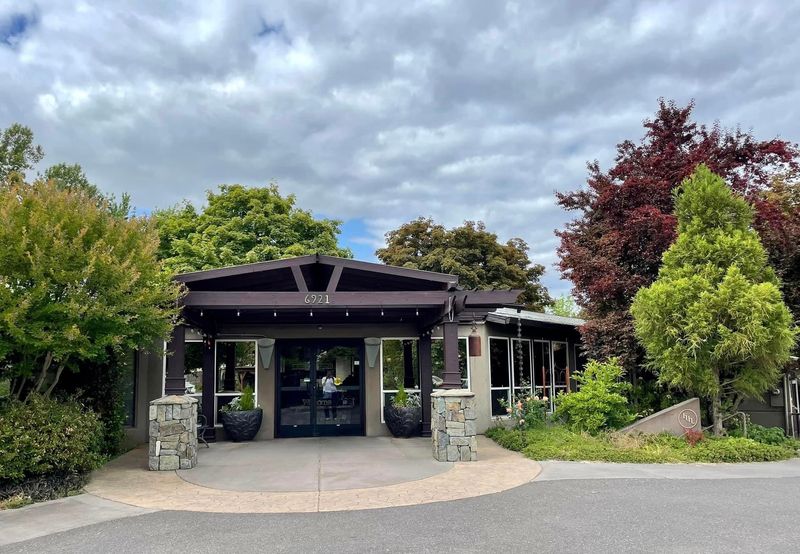 The Harvest House (Portland)