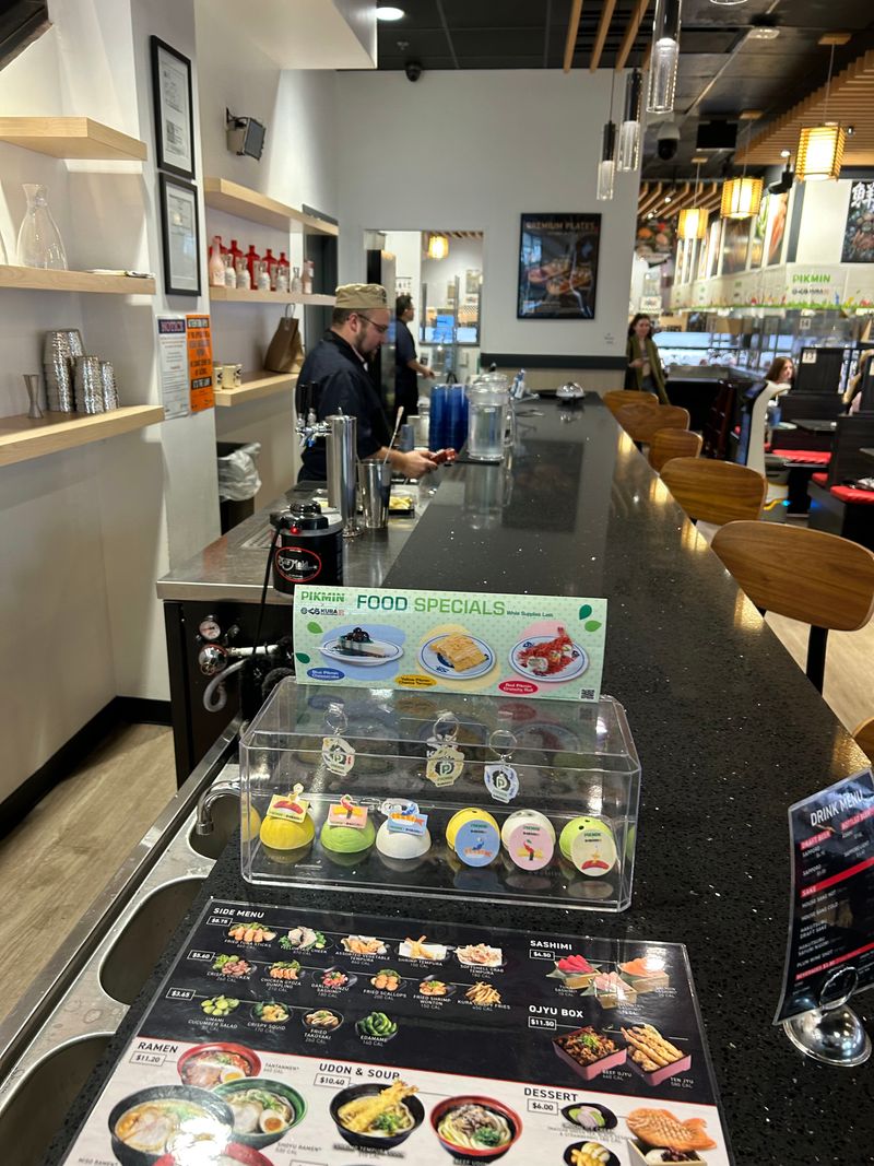 Revolver Taco Lounge