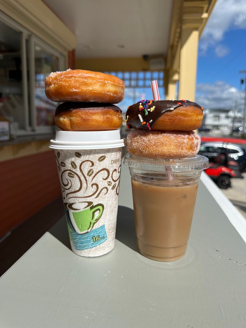 Junior's Donuts & Dogs Hidden Gem in Margate City