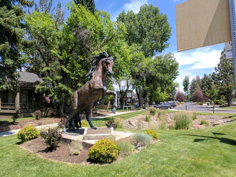 Sisters: Western Charm With Mountain Backdrop