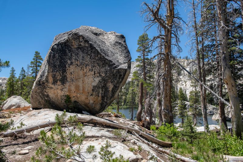 Granite Dome Lakes Loop 