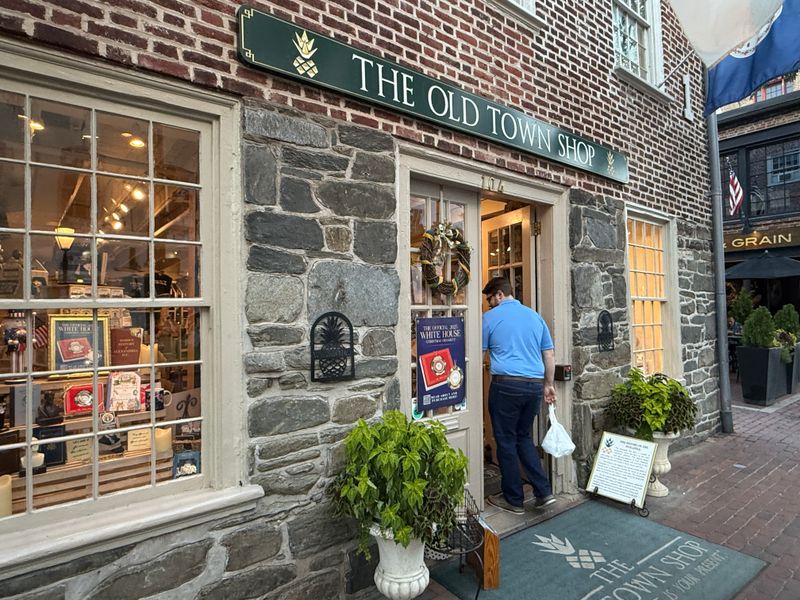 The Old Town Shop