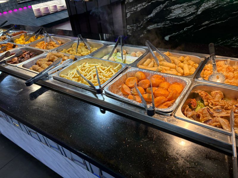 Extensive Chinese Favorites Done Right