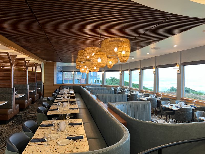 Georgie’s Beachside Grill, Newport