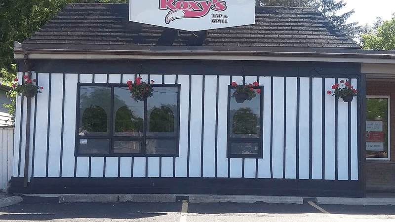 Roxy Restaurant & Bar