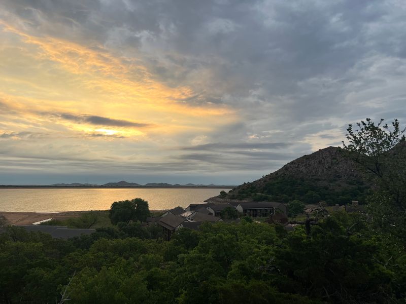 Sunset Overlook Points