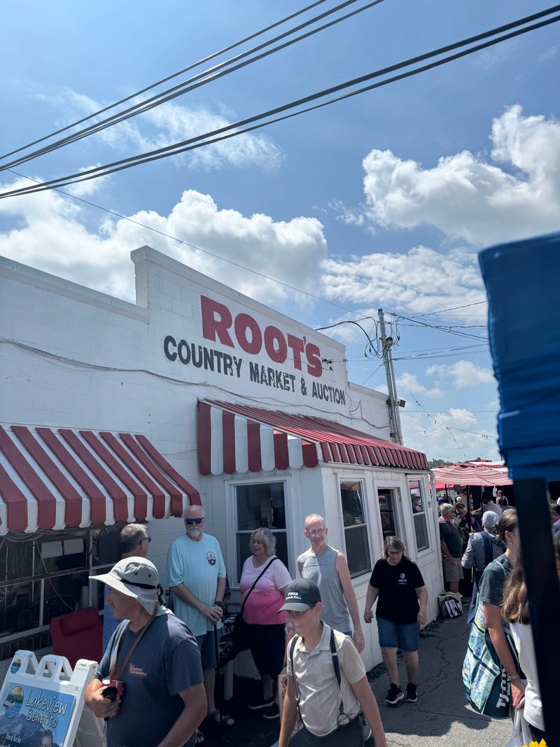 Roots Country Market – Manheim