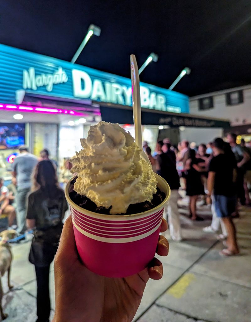 Margate Dairy Bar & Burger, 9510 Ventnor Ave, Margate City, NJ 08402