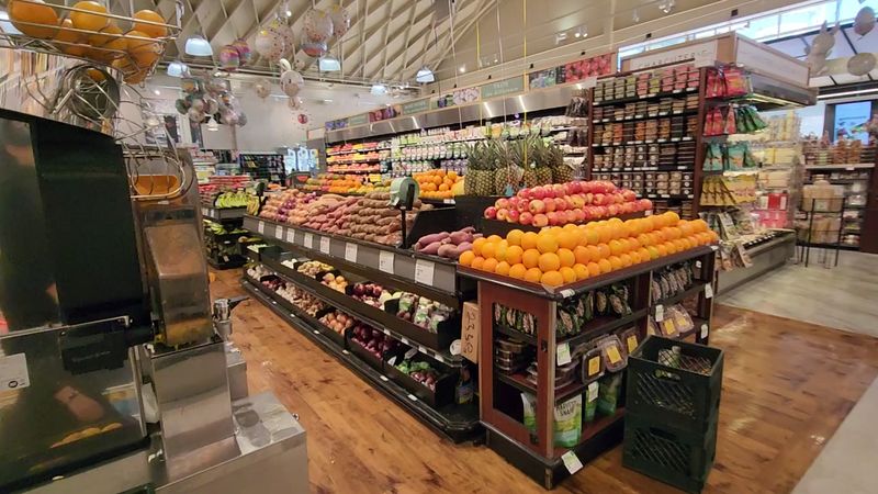 Mollie Stone’s Markets