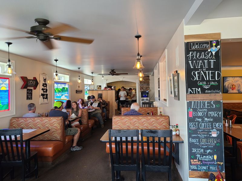 Little Brown Hen Cafe (Florence)