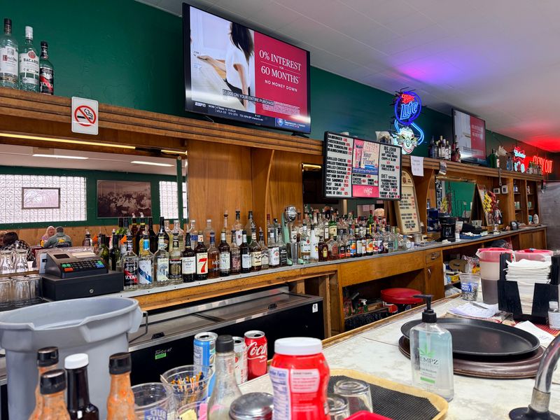 Old-School Atmosphere That Transports You Back Decades