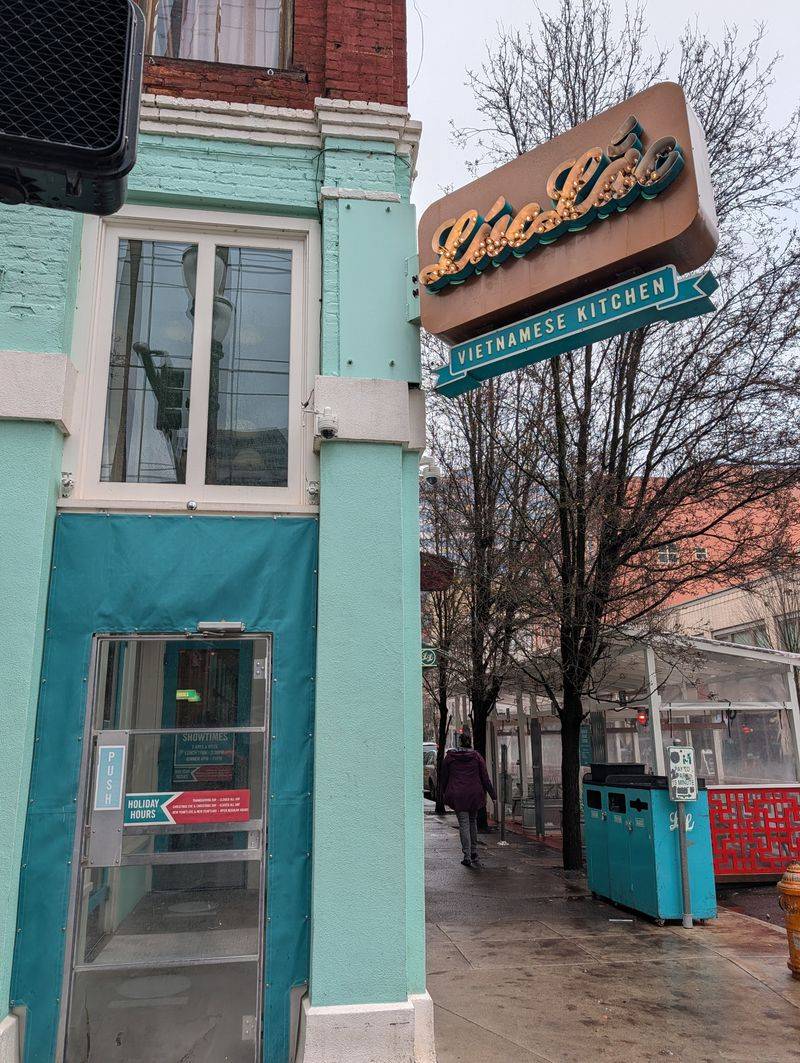 Luc Lac Vietnamese Kitchen, Portland