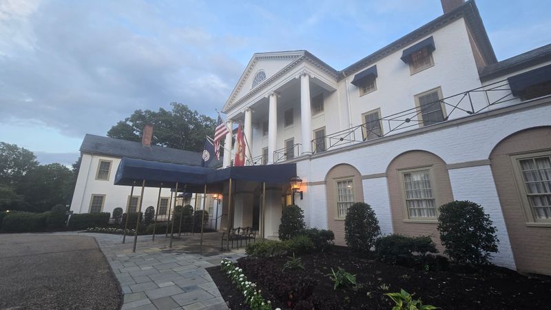 Classic Colonial Architecture Creates Timeless Atmosphere