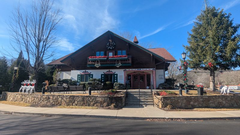 Why Visitors Never Expect This