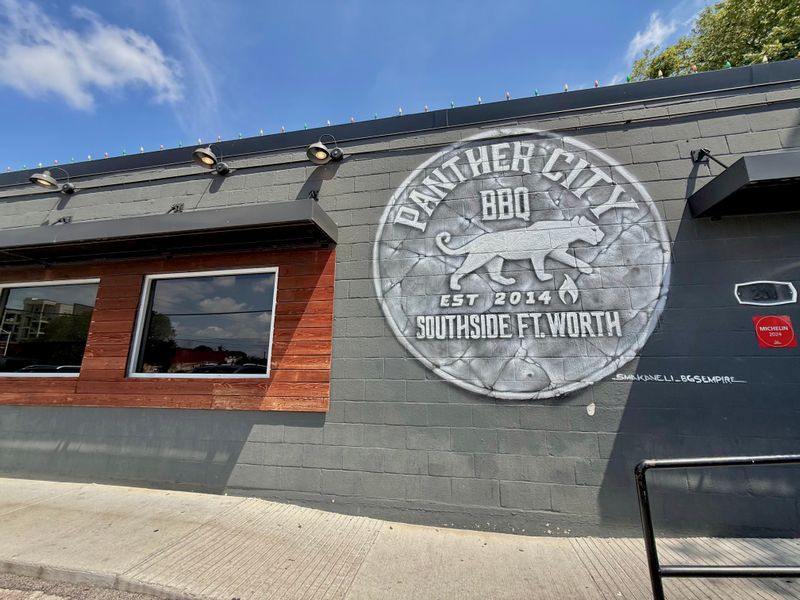 Dallas to Fort Worth: Urban BBQ and Buffet Diversity