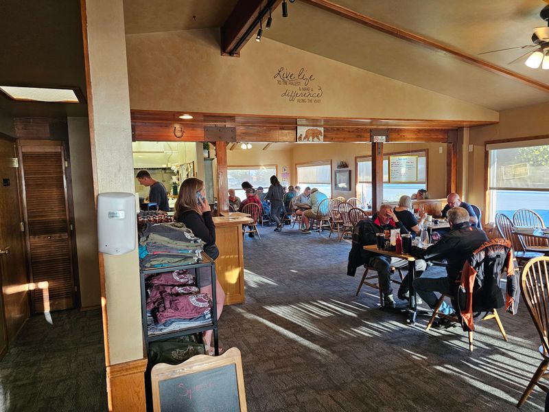 Running Bear Pancake House (West Yellowstone)