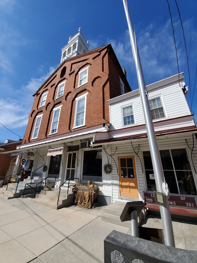 Main St, Stroudsburg