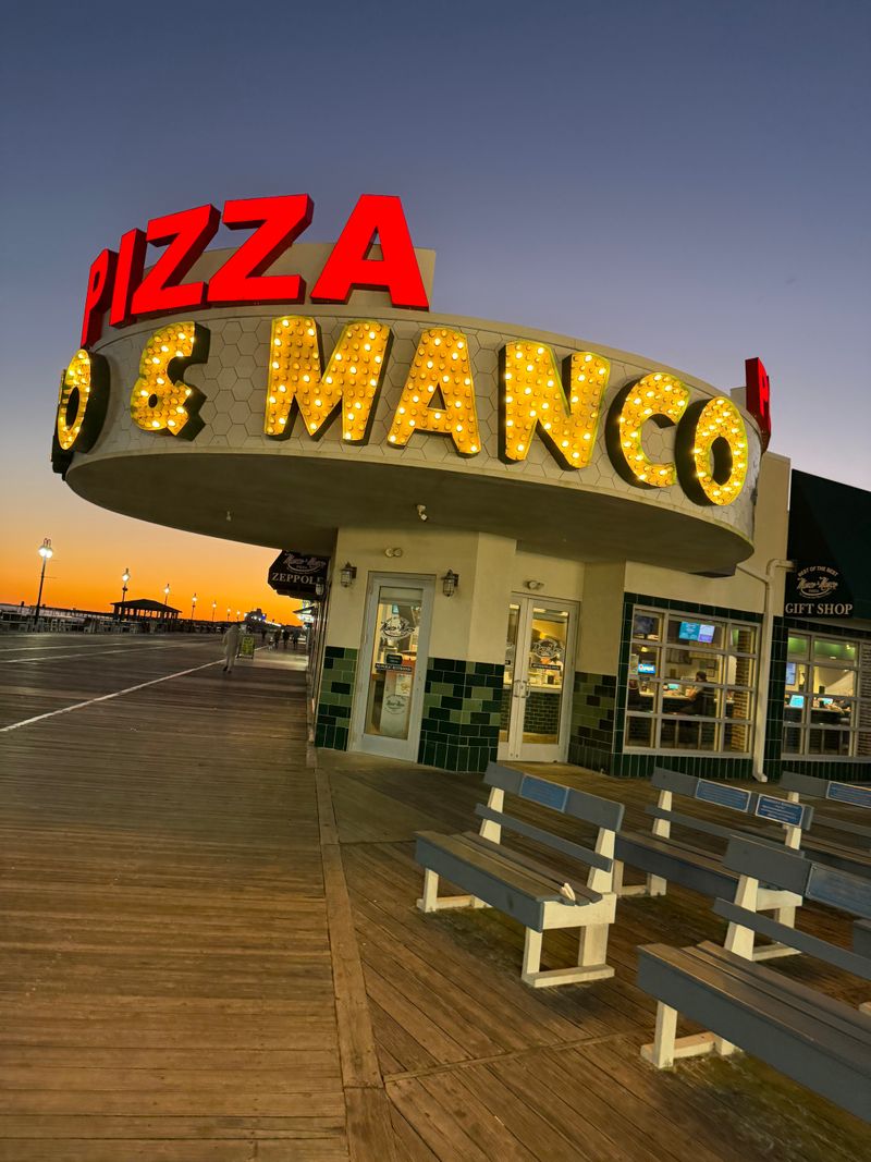 Manco & Manco Pizza in Ocean City