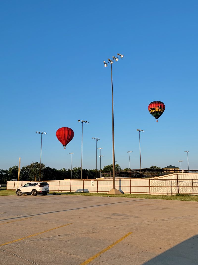Evening Balloon Glows That Look Like Floating Lanterns