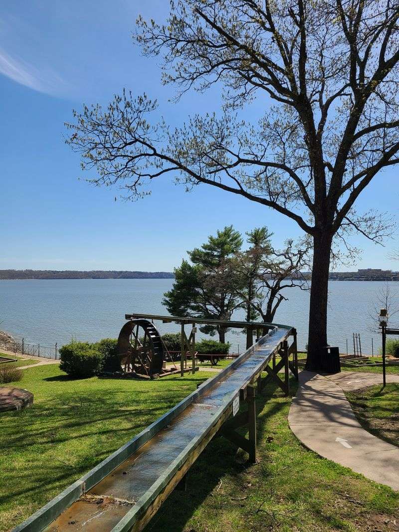 Grand Lake Views Provide Stunning Natural Beauty