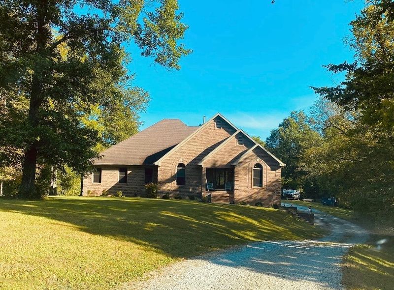 Old US-62 Versaille To Lawrenceburg Segment