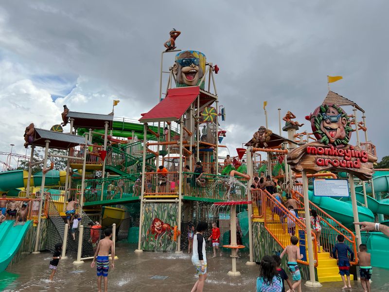 Cliff’s Amusement Park