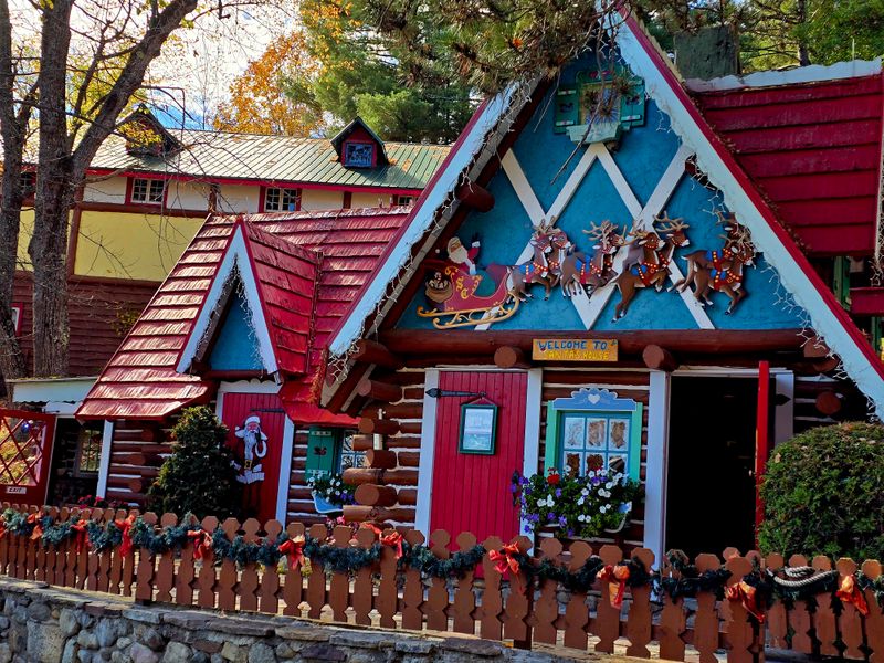 Santa’s Workshop (North Pole, NY)