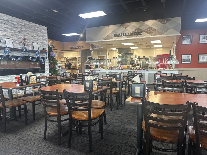 Golden Corral (Whitehall)